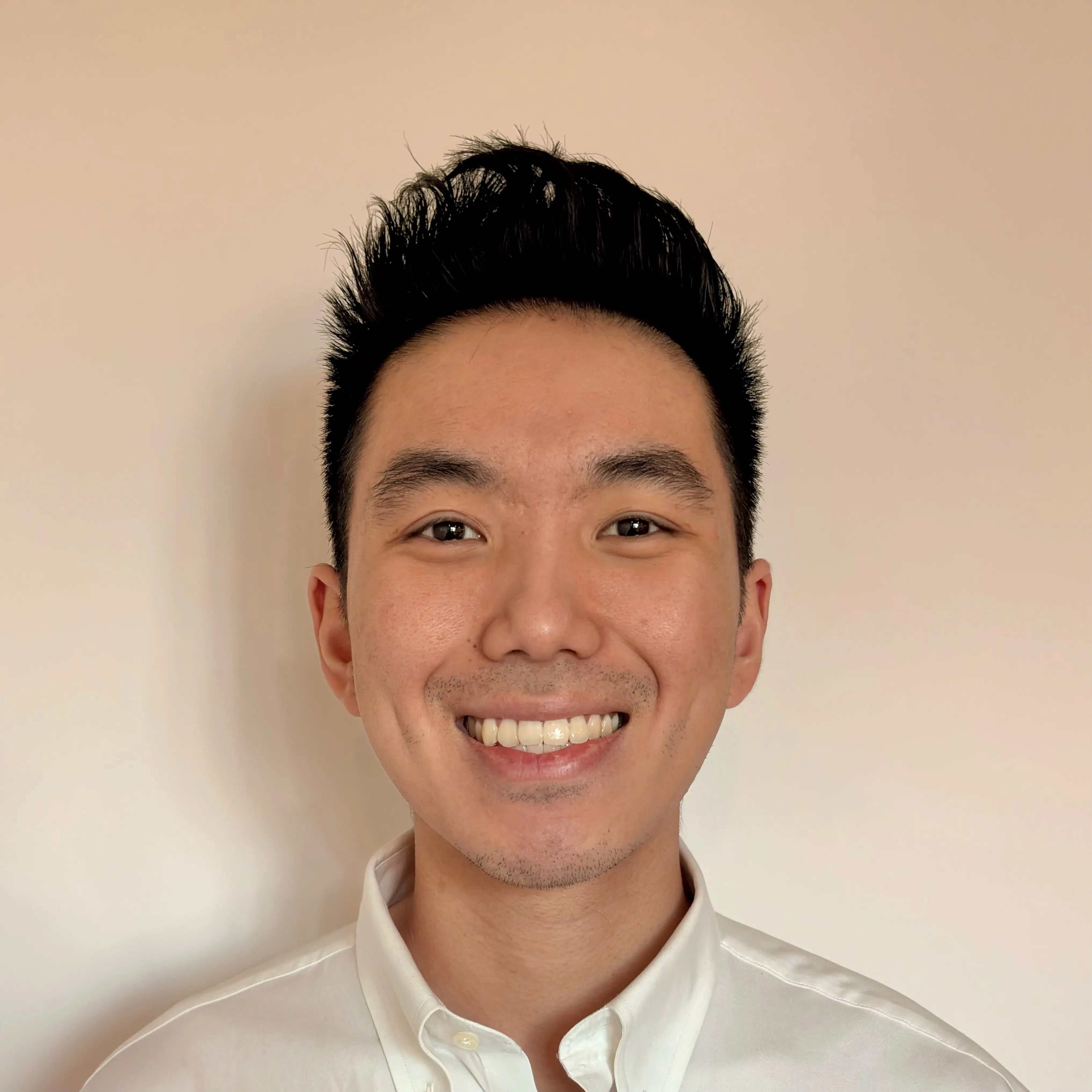 Myhealth Broadway Dr Howard Li.jpeg